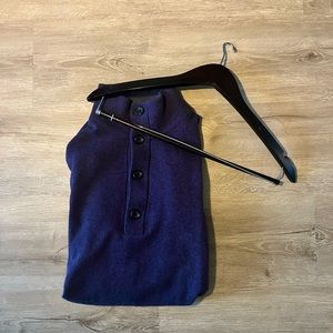 Cozy, sharp, dark purple Banana Republic Mens Large Sweater.
